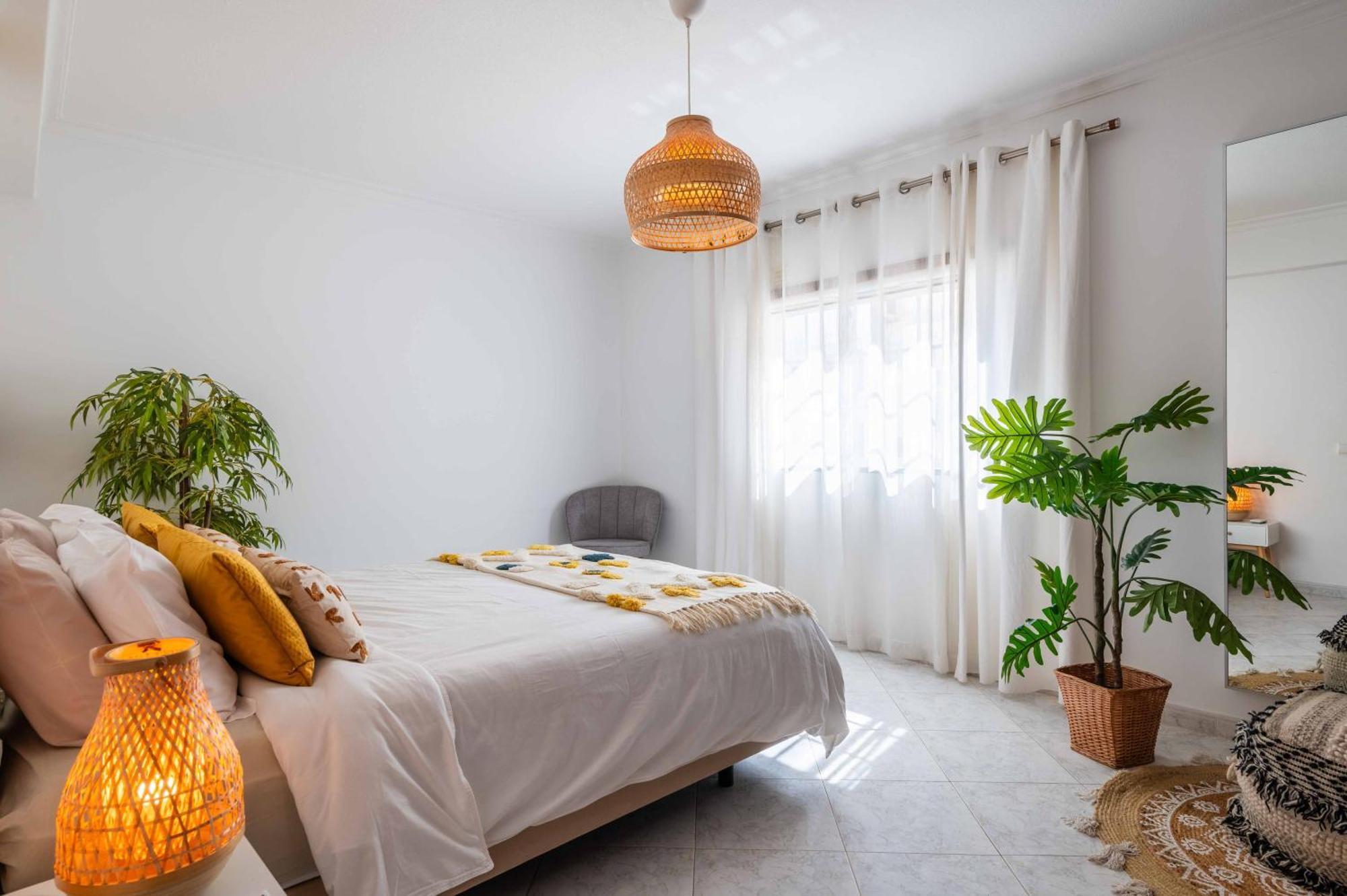 Flat With Ac, Wifi, Netflix, Balcony - 3 Min From The Beach Apartment Armacao de Pera Exterior photo